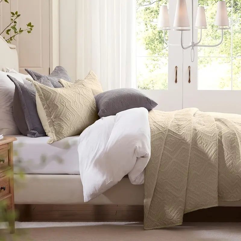 image-Beige 3-Piece Microfiber Bedspread Set - Queen Geometric Quilted