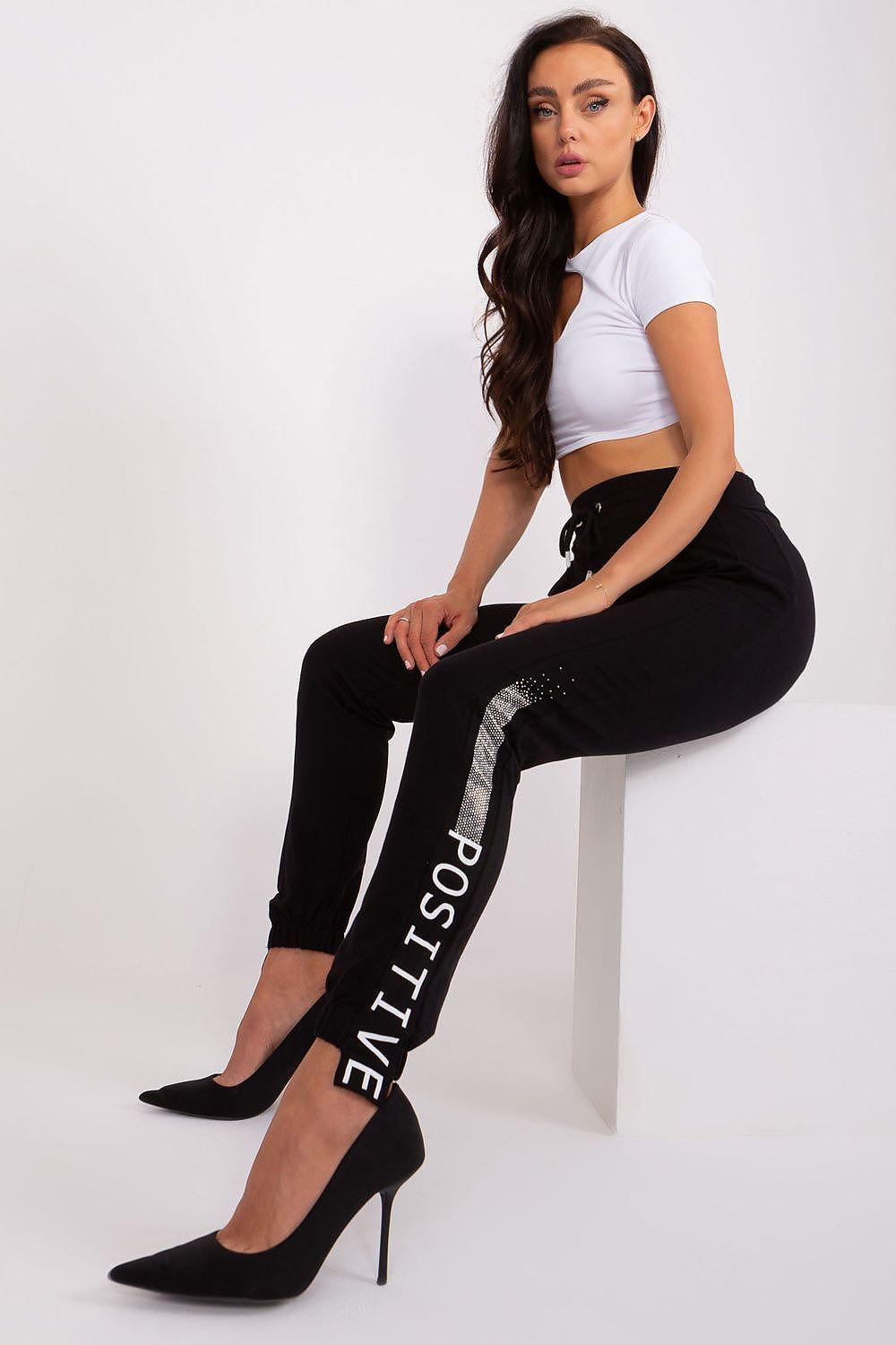image-Women's High-Waisted Sweatpants with Print 