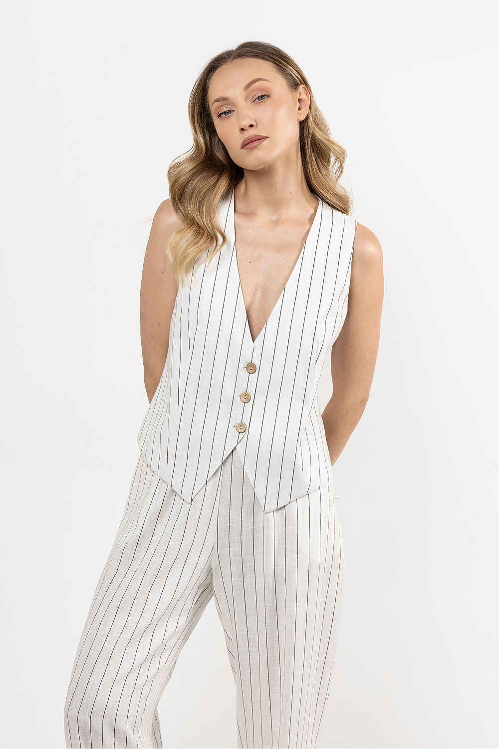 image-Gilet awama Linen Vest Striped V-Neck
