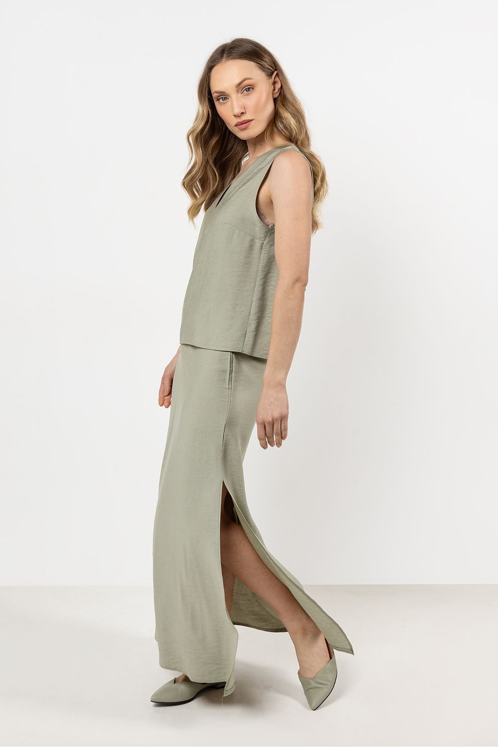 image-Awama Long Flared Skirt with Slit