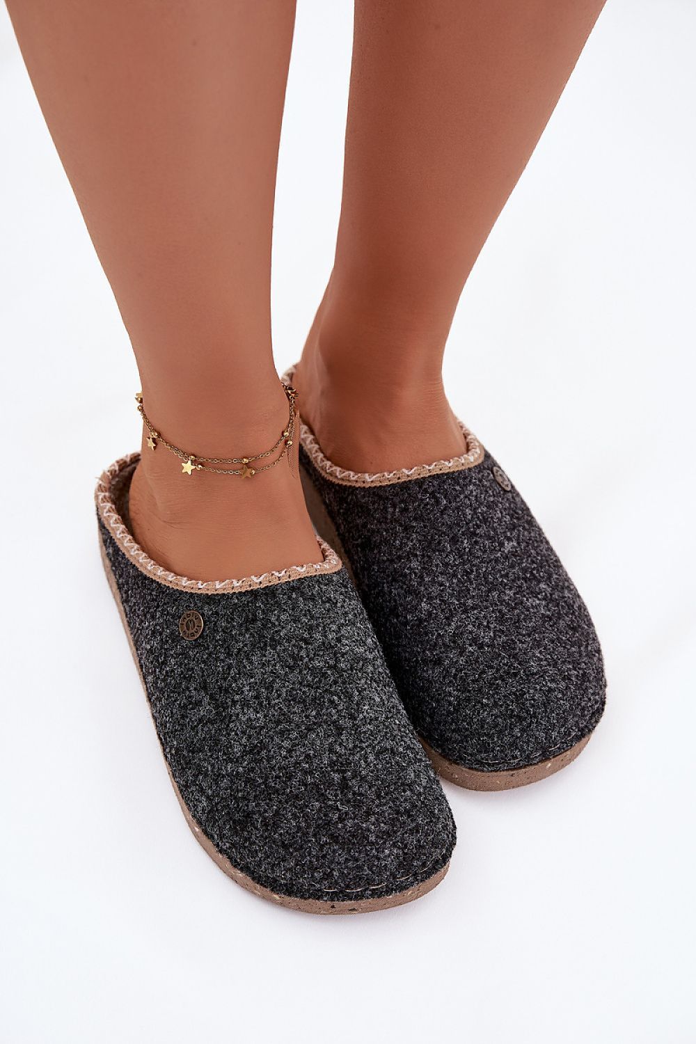 image-Women's Felt Sandals with Anatomical Insole