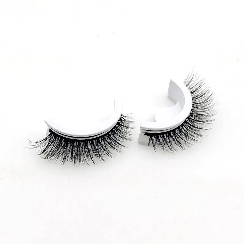 image-A Pair Self-Adhesive False Eyelashes - High-Grade Fiber