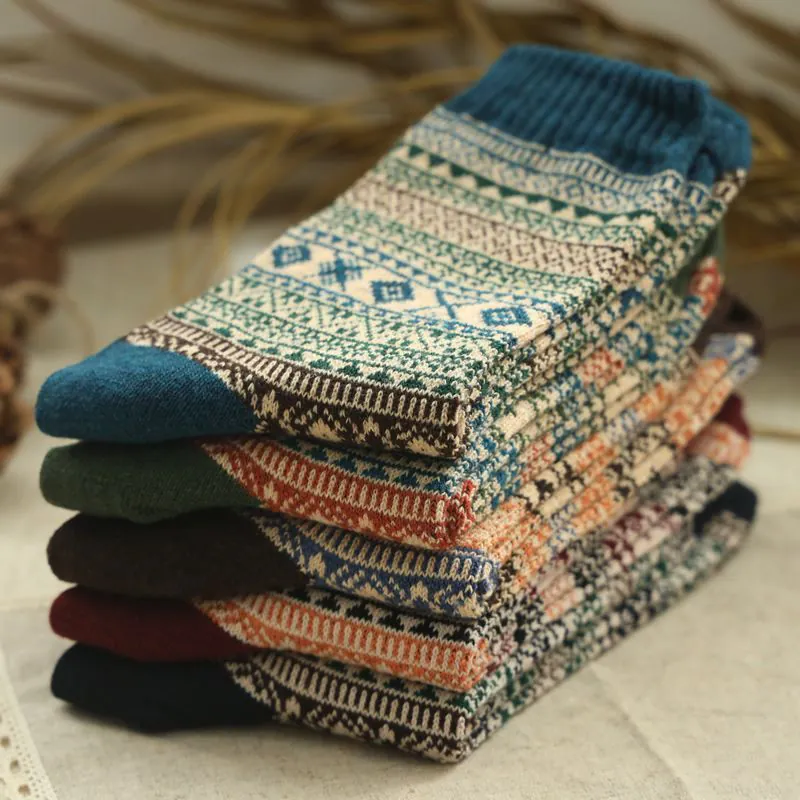 image-Women's Mid-Calf Socks - Retro Diamond Pattern Thick Knit