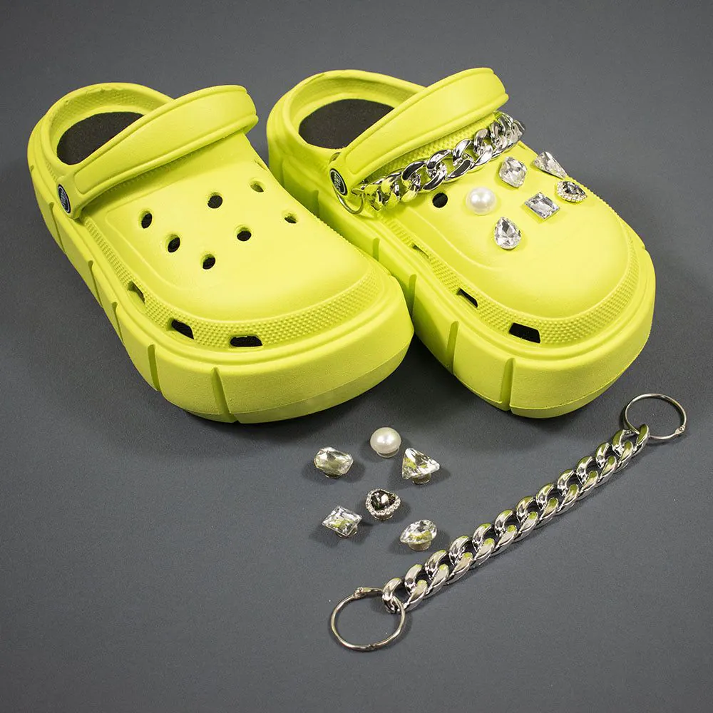 image-DIY Shoe Buckle Accessories