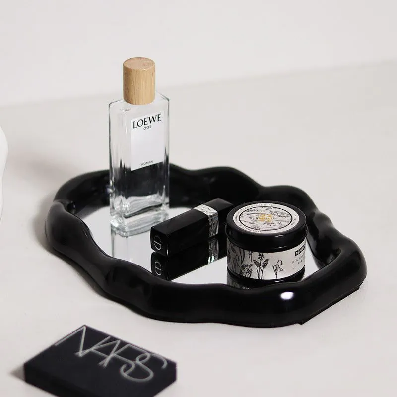 image-Nordic Small High-Value Portable Makeup Mirror for Students