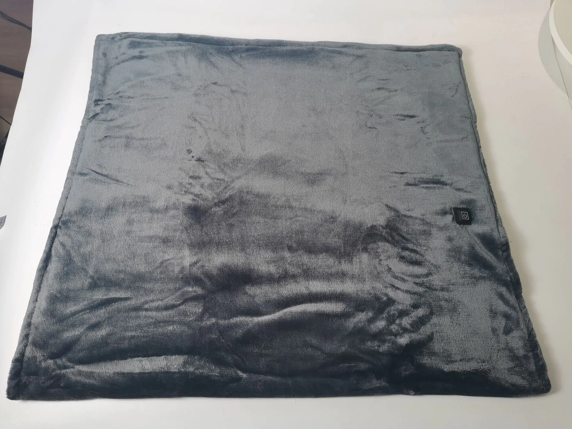 image-Smart Electric Flannel Heating Blanket USB Charging - Cold Protection