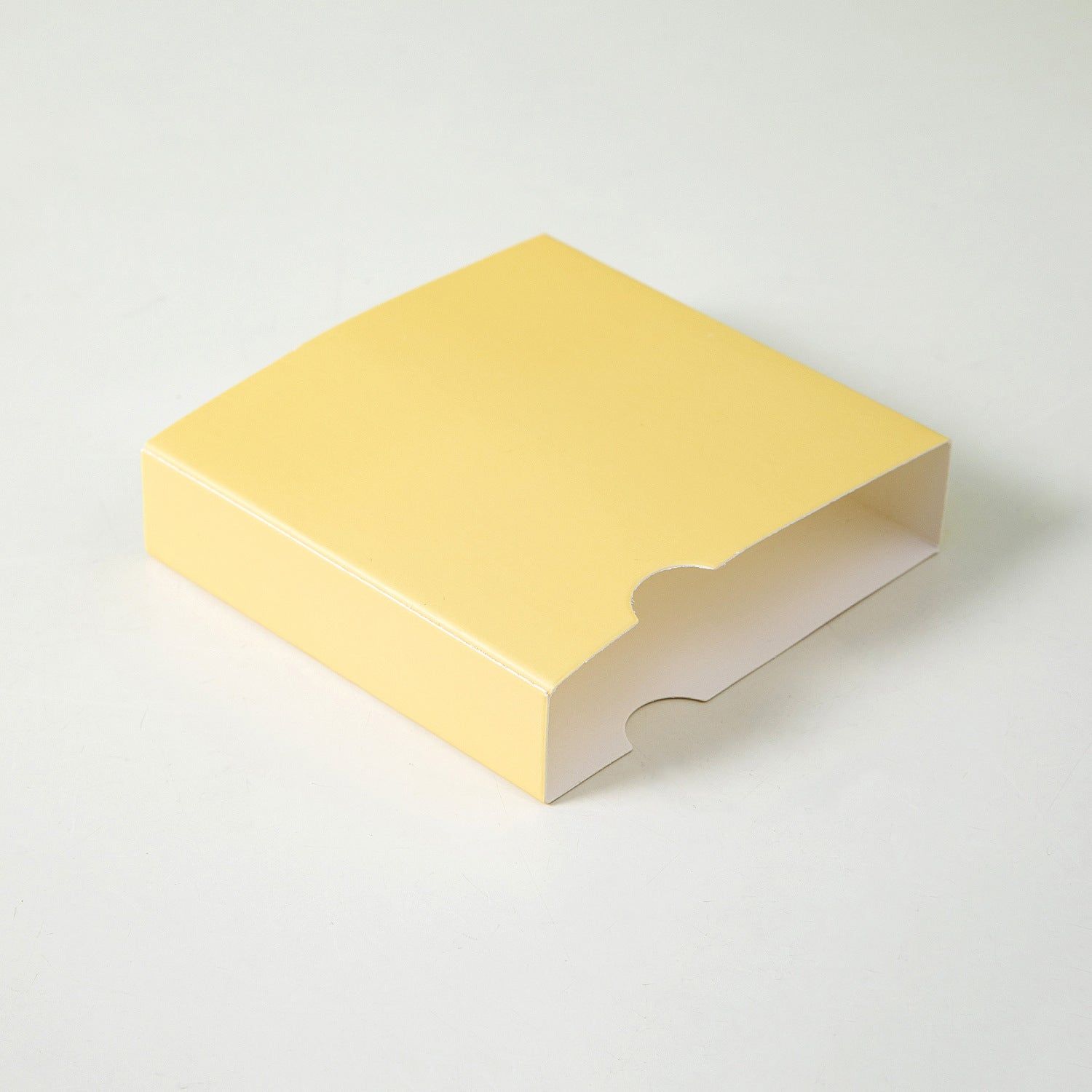 image-Jewelry Storage Box - Plastic Display Case with Dust Cover 